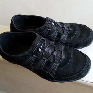 Womens sketchers sport sneakers